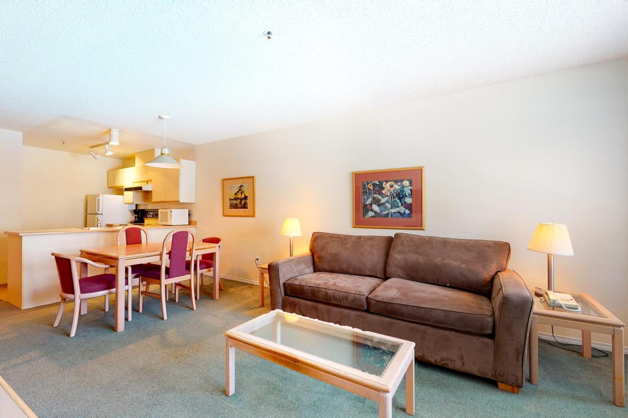 Glacier Lodge Уислър Стая снимка